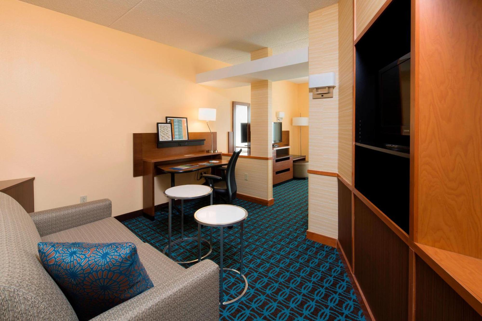 Fairfield Inn & Suites By Marriott Newark Liberty International Airport Exterior foto