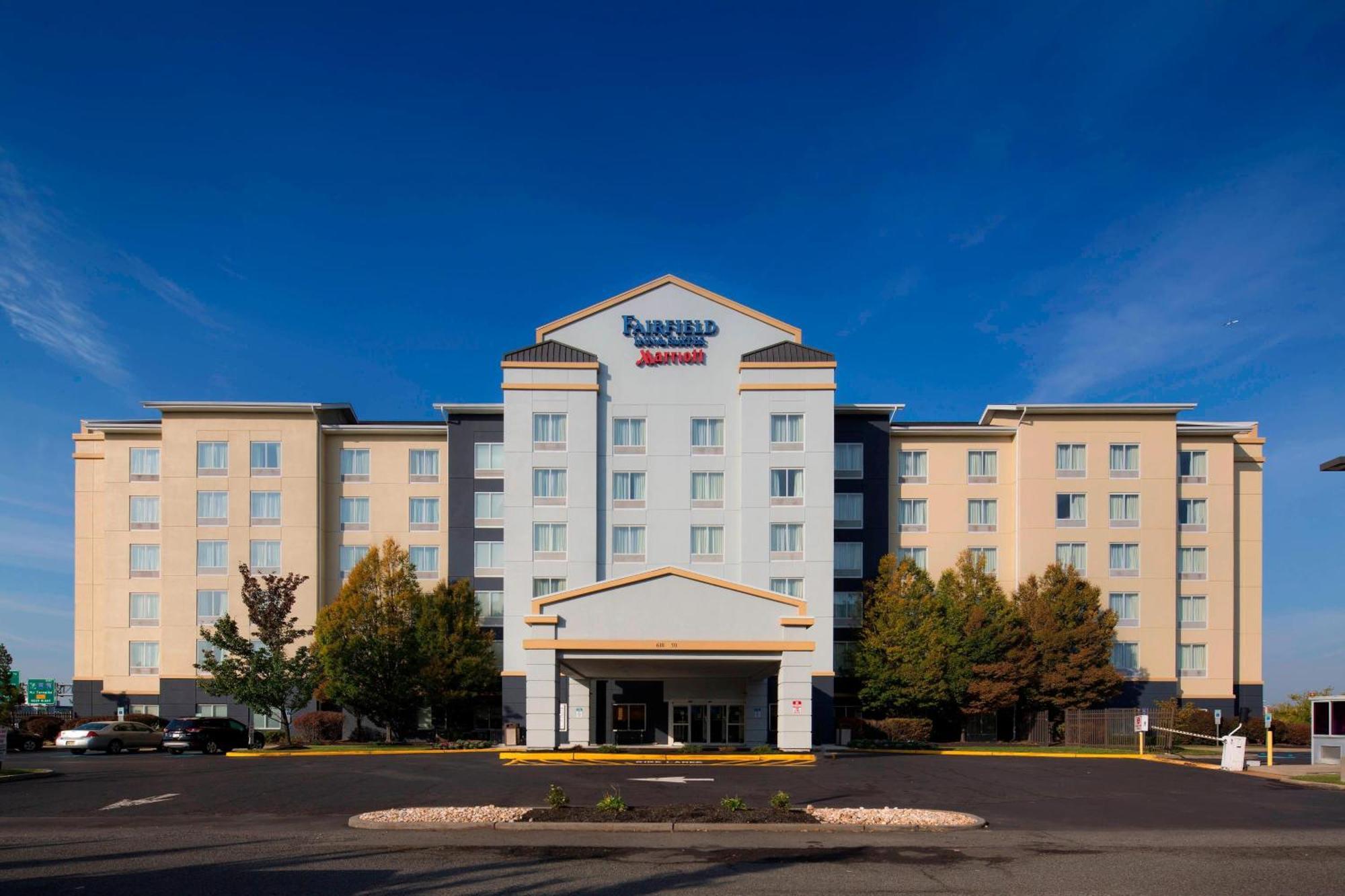 Fairfield Inn & Suites By Marriott Newark Liberty International Airport Exterior foto