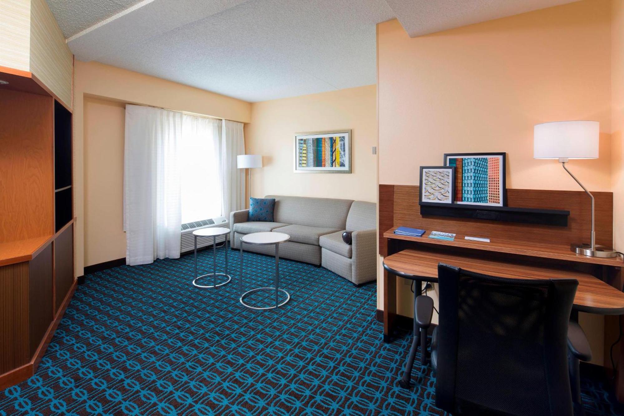 Fairfield Inn & Suites By Marriott Newark Liberty International Airport Exterior foto